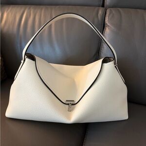 Elegant Cream Handbag